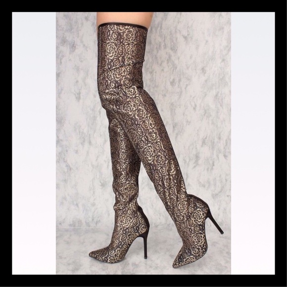 ❤️Size 7.5 Cape Robbin Studded Thigh High Boots - Picture 5 of 7